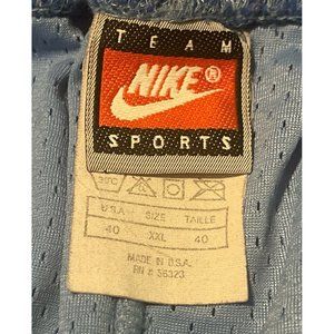 Vintage North Carolina Tar Heels Game Worn Nike Basketball College Sho –  Stuck In The 90s Sports